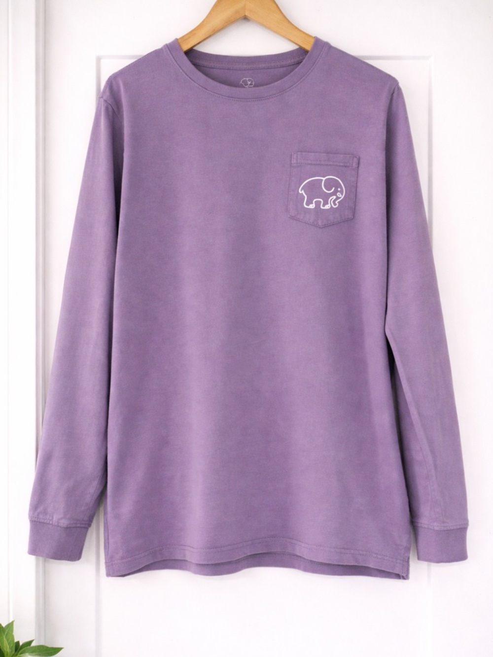 Ivory Ella Long Sleeve Pocket Tee – Purple | Size Large